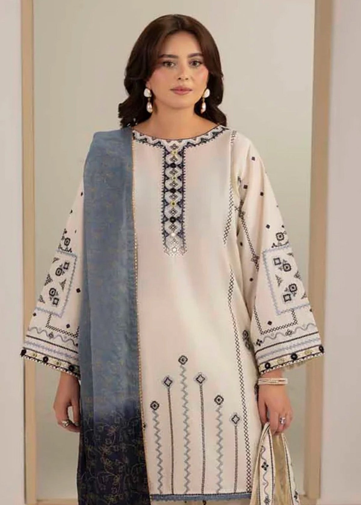 Pearl White Embroidered Cotton Pakistani Suit Online in Dubai DXB UAE Abudhabi Meena Bazaar