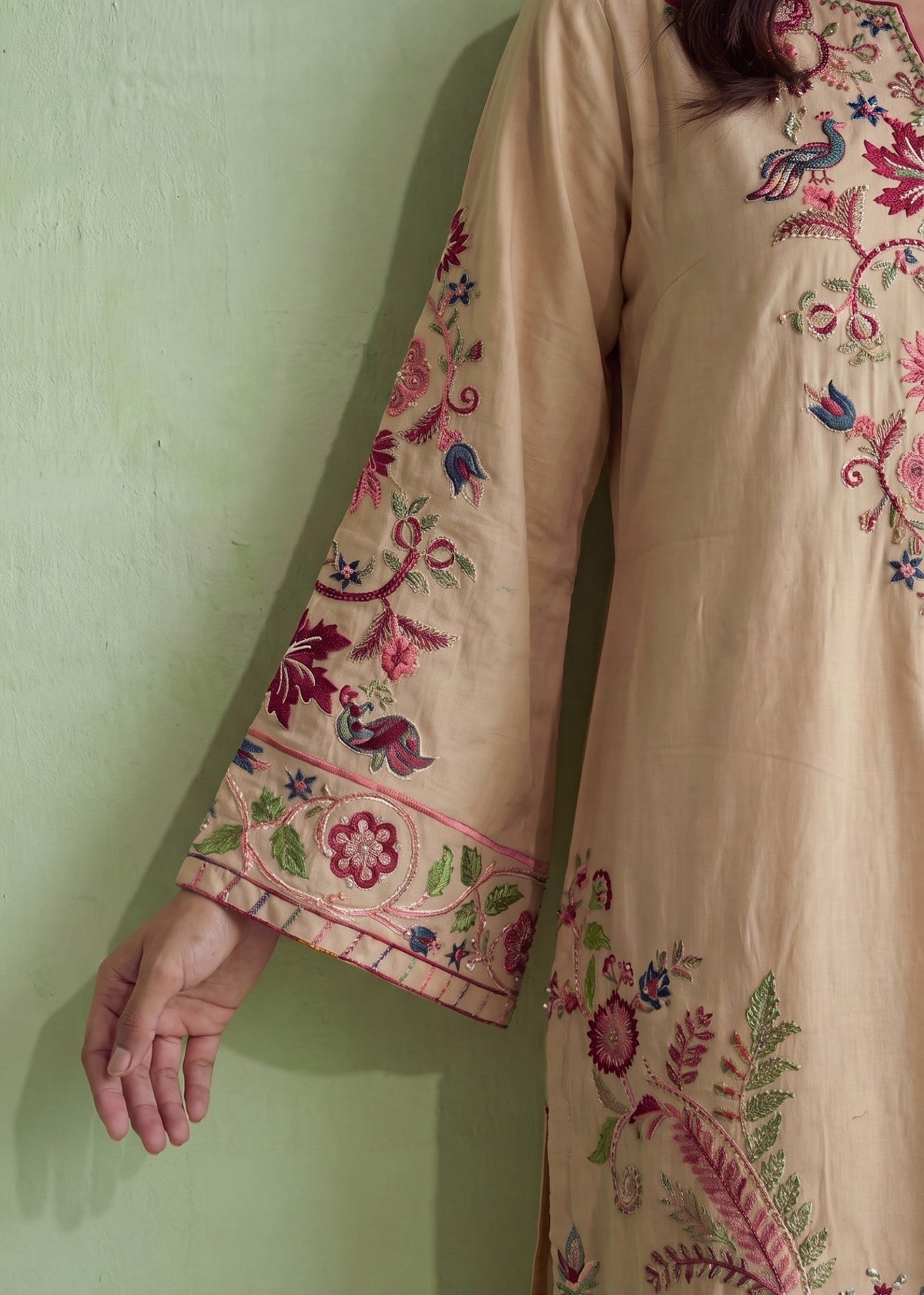 Pearl White Embroidered Lawn 3 Piece Suit Online in Dubai DXB UAE Abudhabi Meena Bazaar