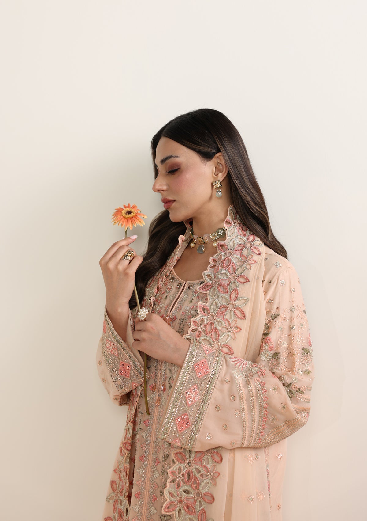 Pink Chiffon Partywear Salwar Kameez Online in KSA Riyadh Saudi Arabia Oman Bahrain Qatar