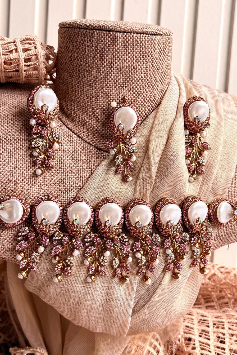 Pink Choker Necklace Metal Jewellery Online in Dubai UAE Abudhabi Ajman Sharjah