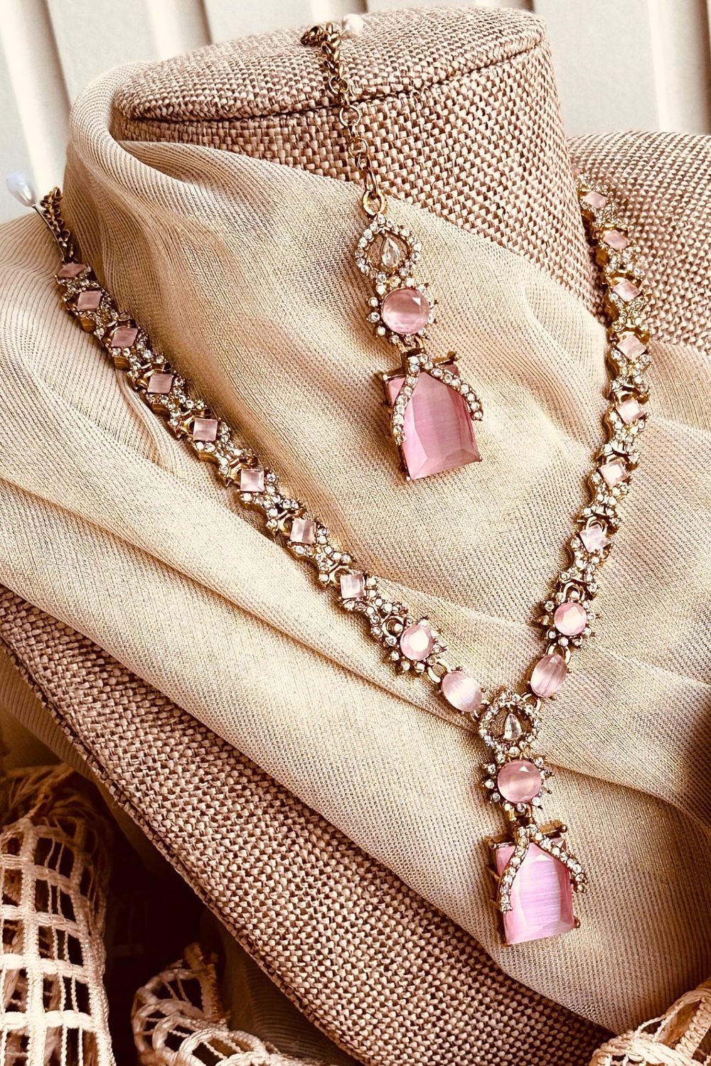Pink Crystal Stone Necklace Set Online in Dubai UAE Abudhabi Ajman Sharjah