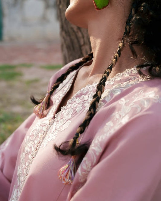 Pink Embroidered Cotton Lawn Ladies Suit Online in Dubai DXB UAE Abudhabi Meena Bazaar