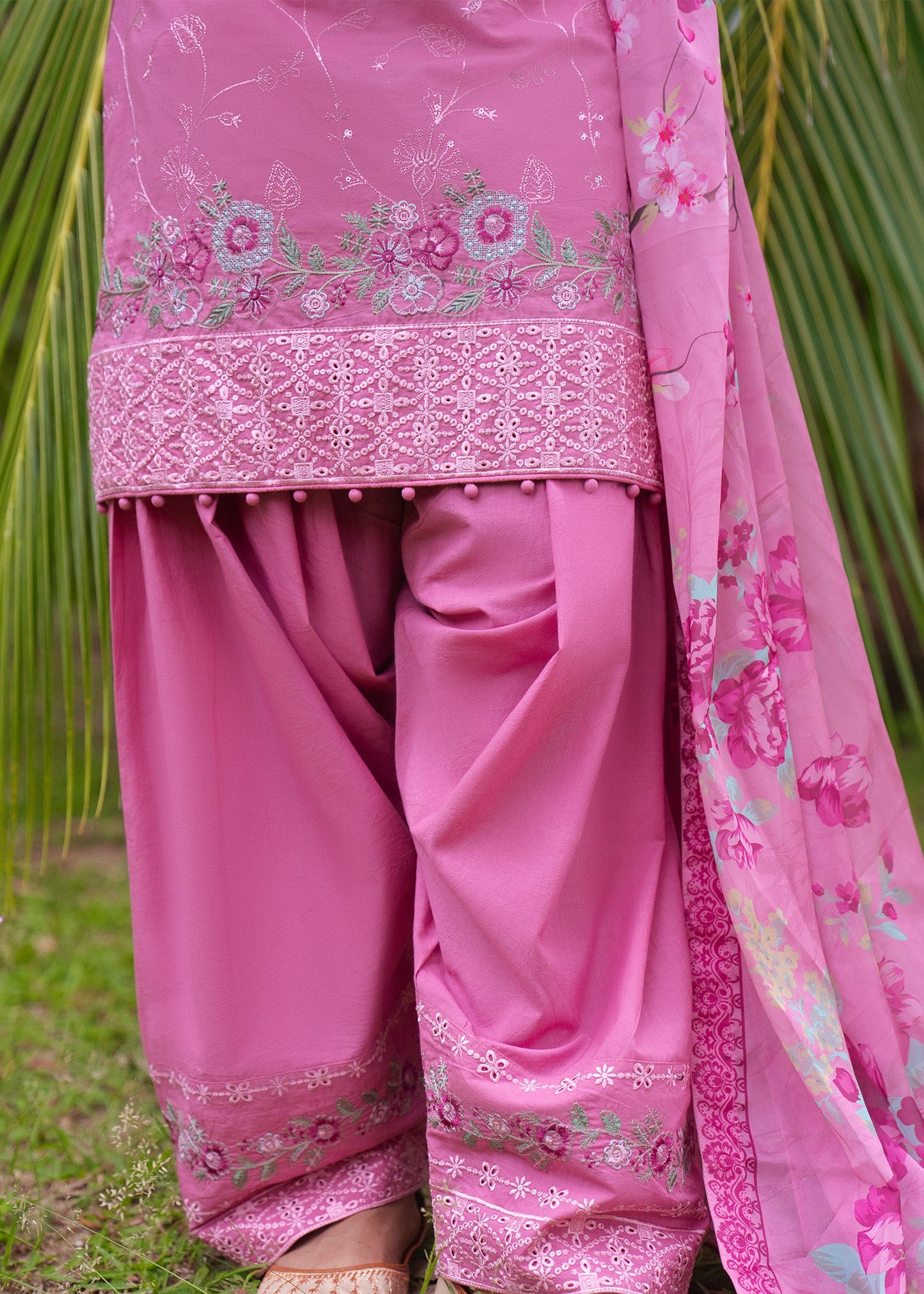 Pink Embroidered Lawn Party Wear Suit Online in Dubai UAE Abudhabi Ajman Sharjah