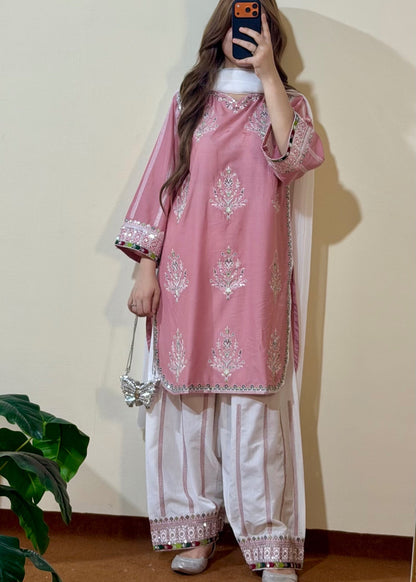 Pink Embroidered Lawn Shalwar Kameez Online in Dubai DXB UAE Abudhabi Meena Bazaar