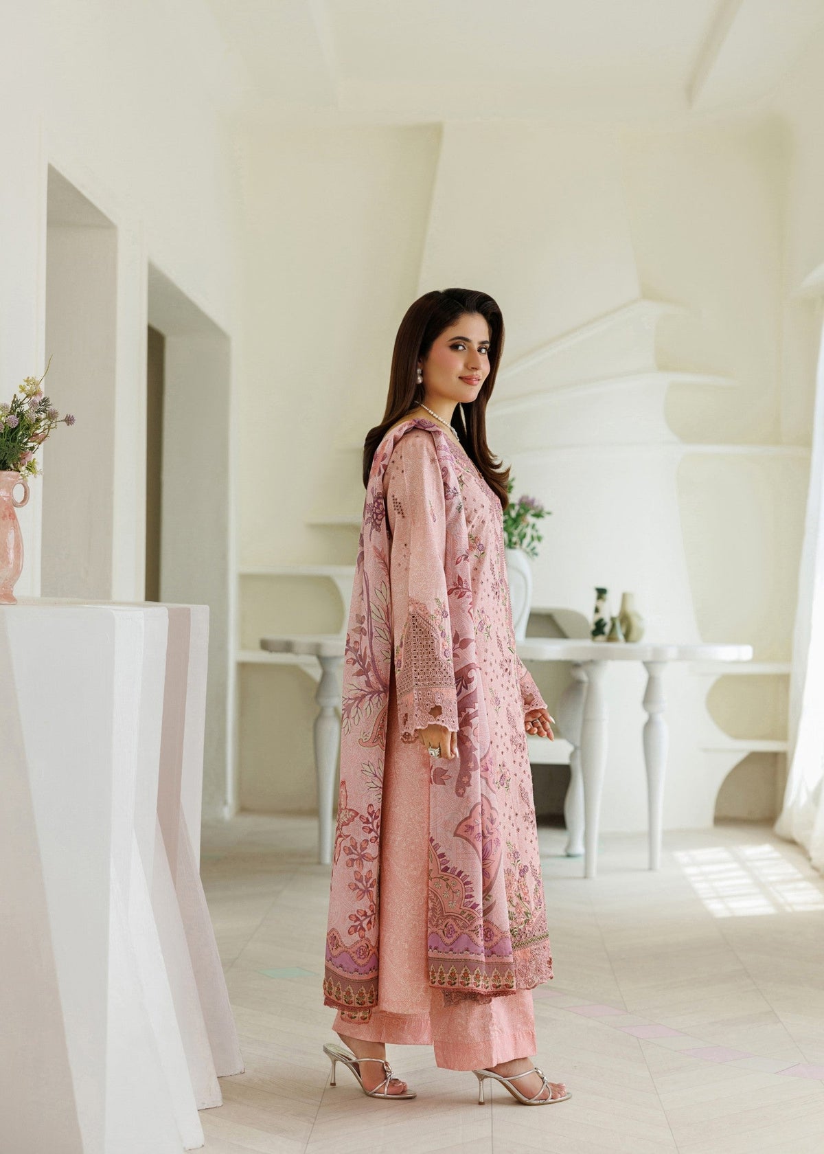 Pink Lawn 3 Piece Pakistani Suit Online in Sri Lanka India Australia