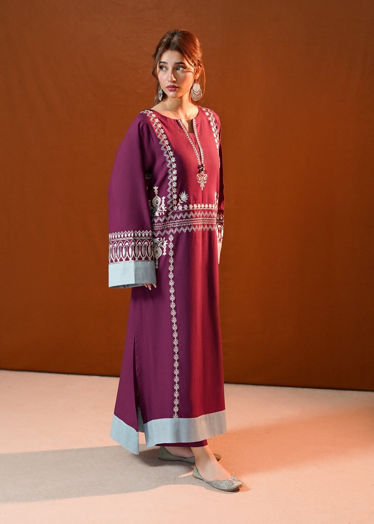 Plum Embroidered Slub Khaddar Kaftan Online in Sri Lanka India Australia