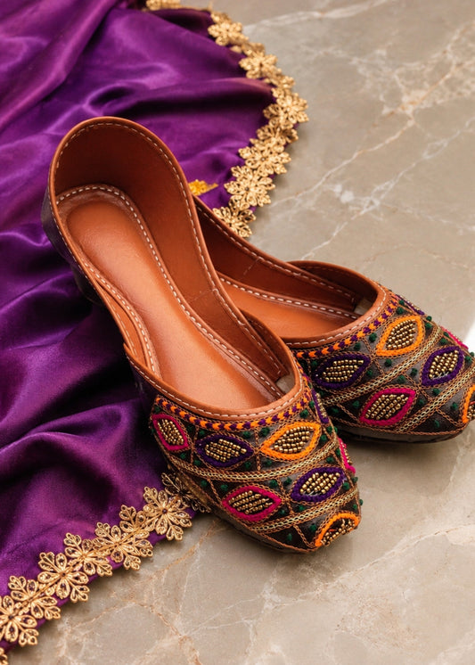 Premium Floral Embroidered Women's Khussa Online in KSA Riyadh Saudi Arabia Oman Bahrain Qatar