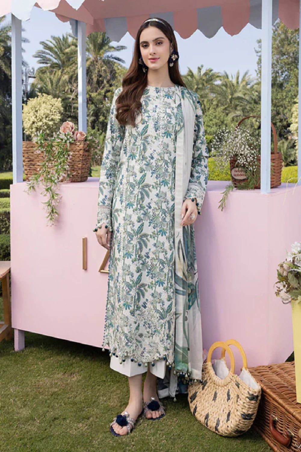 printed Embroidered Chikankari Lawn Front Online in Dubai UAE Abudhabi Ajman Sharjah
