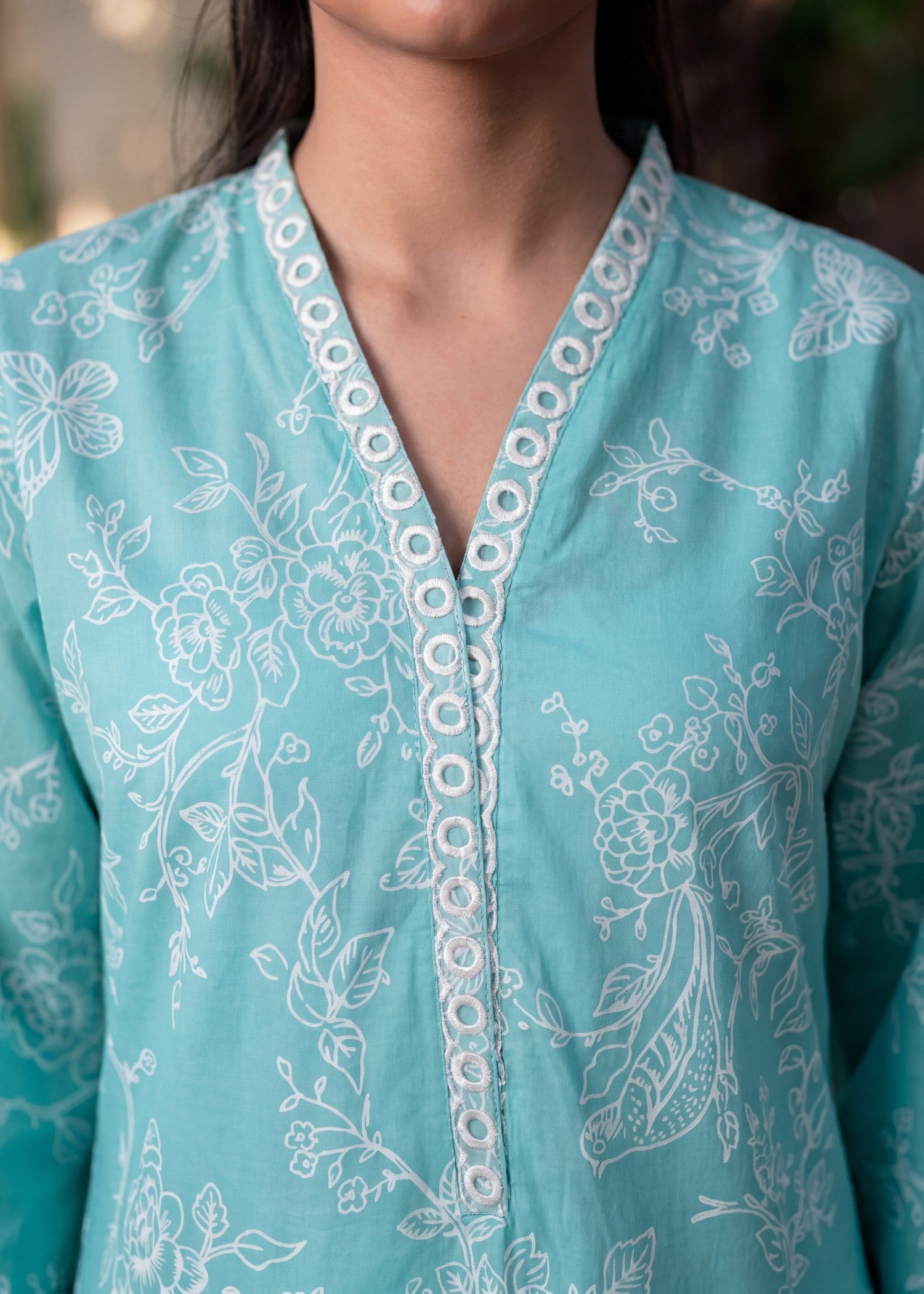 Printed Lawn Ladies Salwar Kameez Online in KSA Riyadh Saudi Arabia Oman Bahrain Qatar