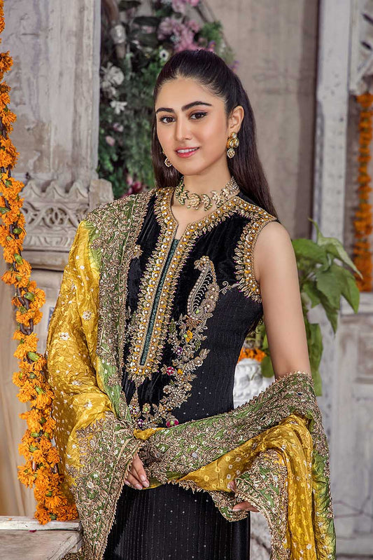 Readymade Black Chiffon Suit with Chunari