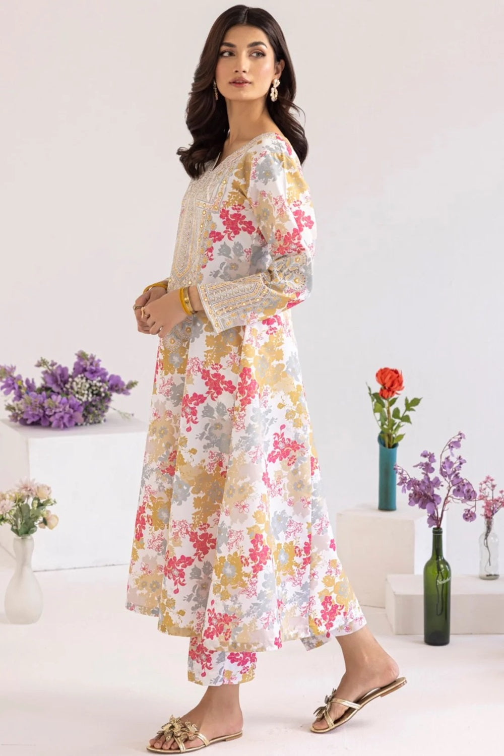 Pure Lawn Suit with Chiffon Dupatta