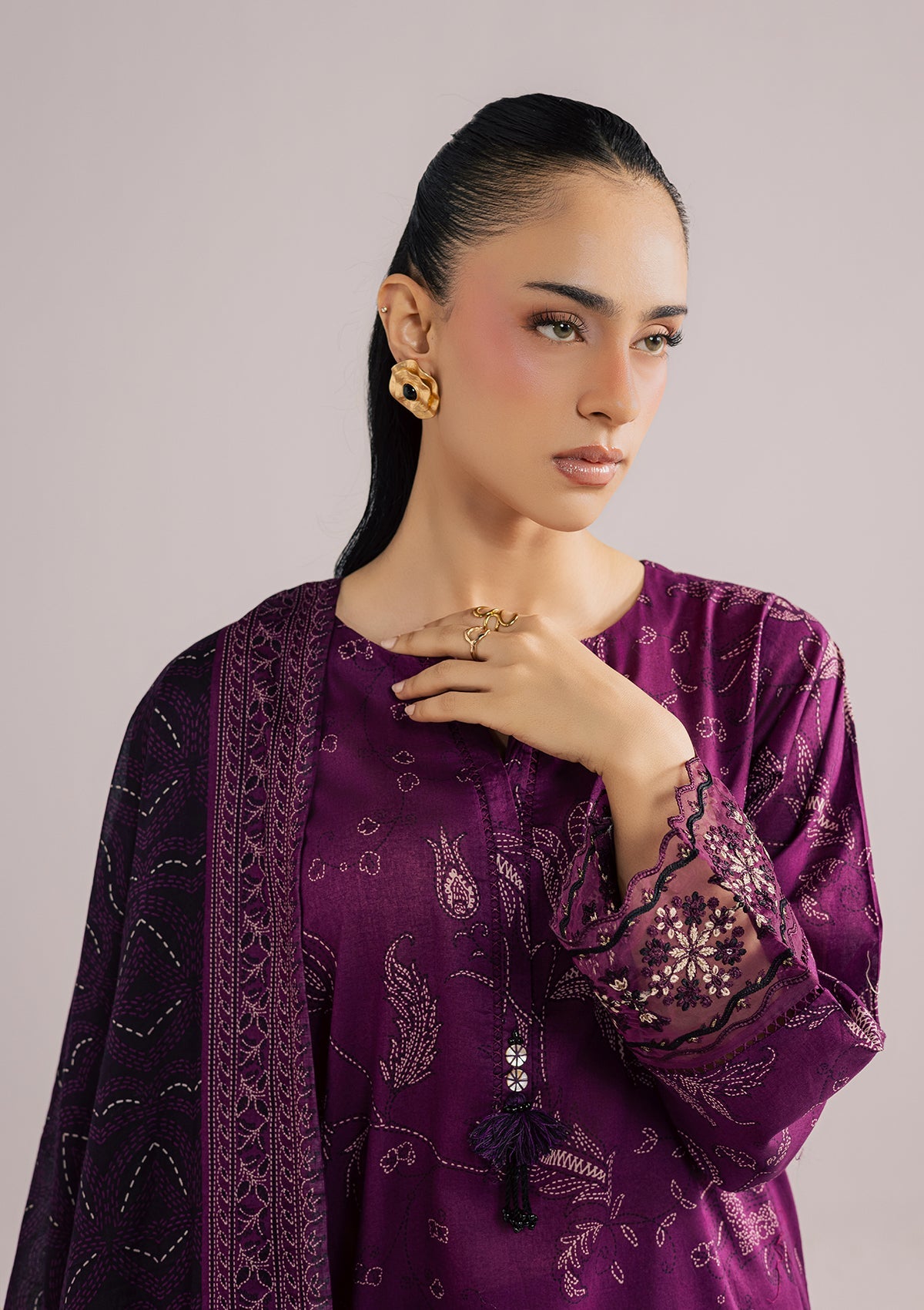 Purple Embroidered Lawn Dress Online in Dubai UAE Abudhabi Ajman Sharjah