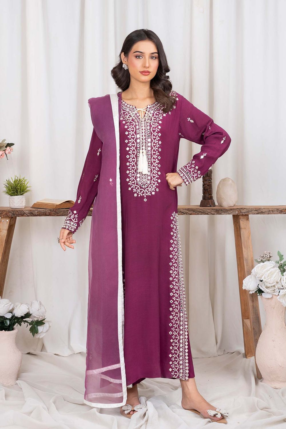Purple Raw Silk Embroidered Kurta with Mirror Work Online in Dubai UAE Abudhabi Ajman Sharjah