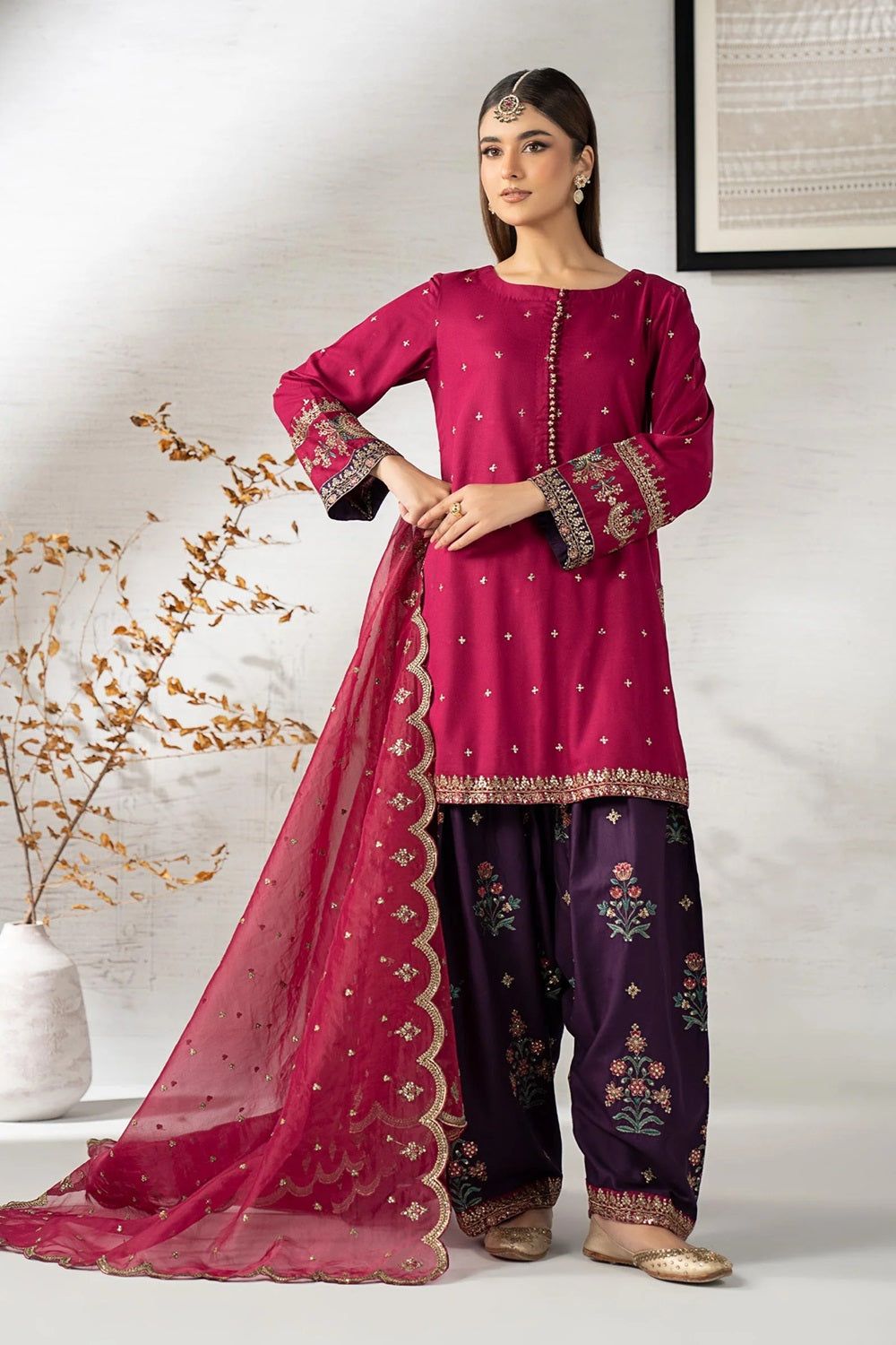 purple and pink Embroidered Lawn Partywear Suit Online in Dubai UAE Abudhabi Ajman Sharjah