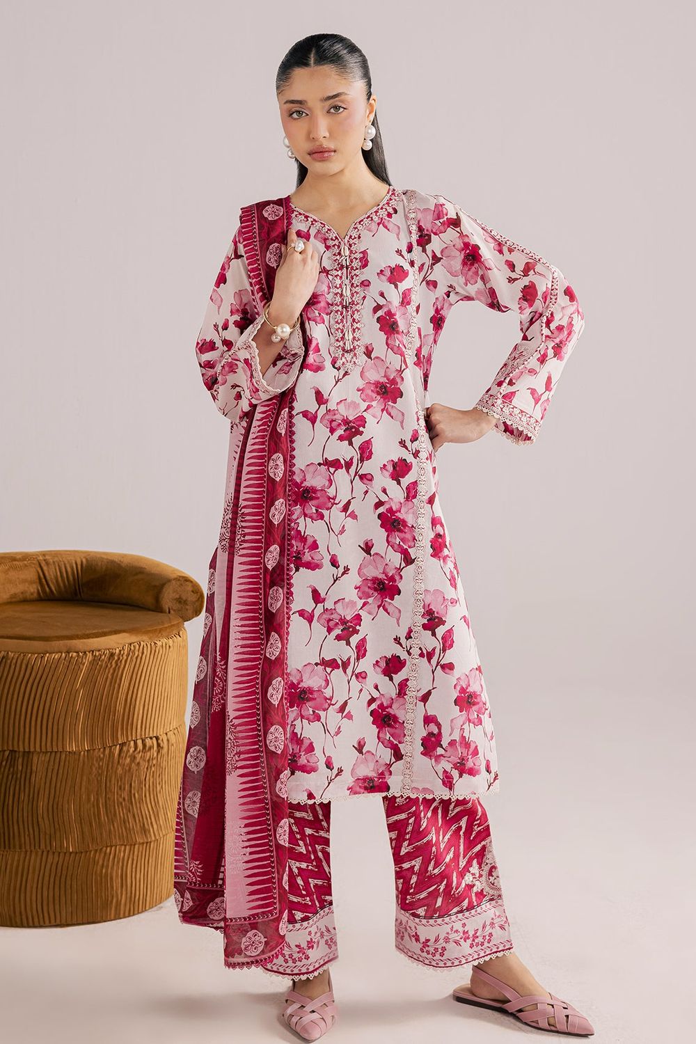 Raspberry Pink Embroidered Lawn Salwar Kameez Online in Dubai UAE Abudhabi Ajman Sharjah