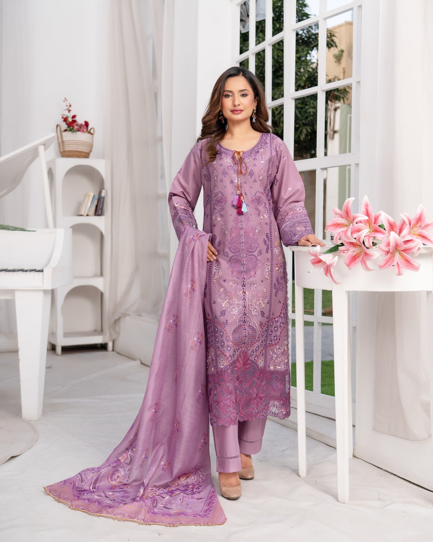 Ready to Wear Lavender Embroidered Lawn Shalwar Kameez Online in UK USA Canada