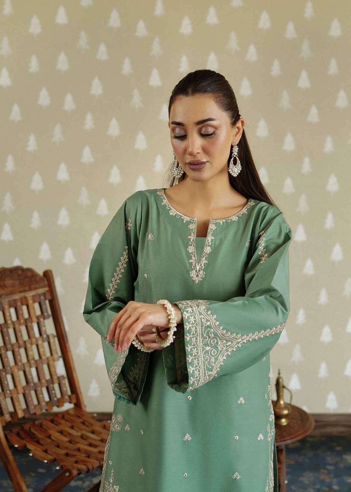 Ready to Wear Embroidered Lawn Kurta Set Online in Sri Lanka India Australia