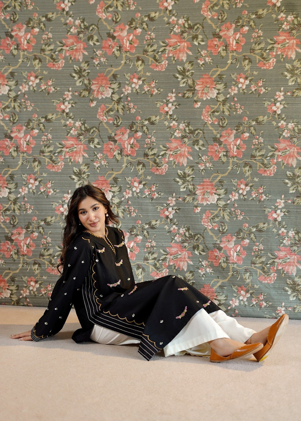 Black Lawn A-Line Kurta Online in UK USA Canada