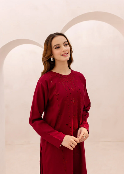 Cotton Embroidered Maroon Kurta Set for Women Online in KSA Riyadh Saudi Arabia Oman Bahrain Qatar