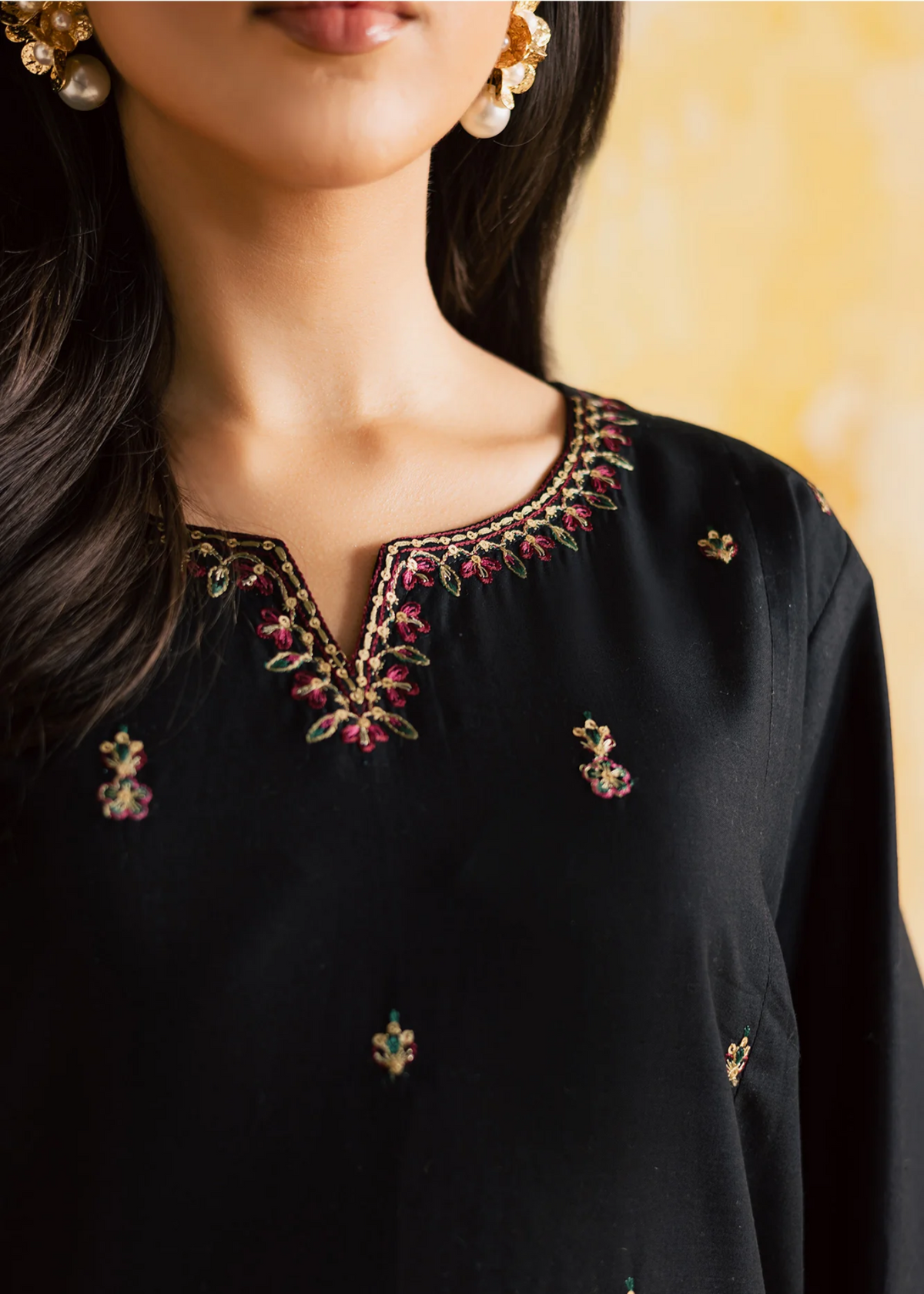 Ladies Black Embroidered Lawn Kurta Set Online in UK USA Canada