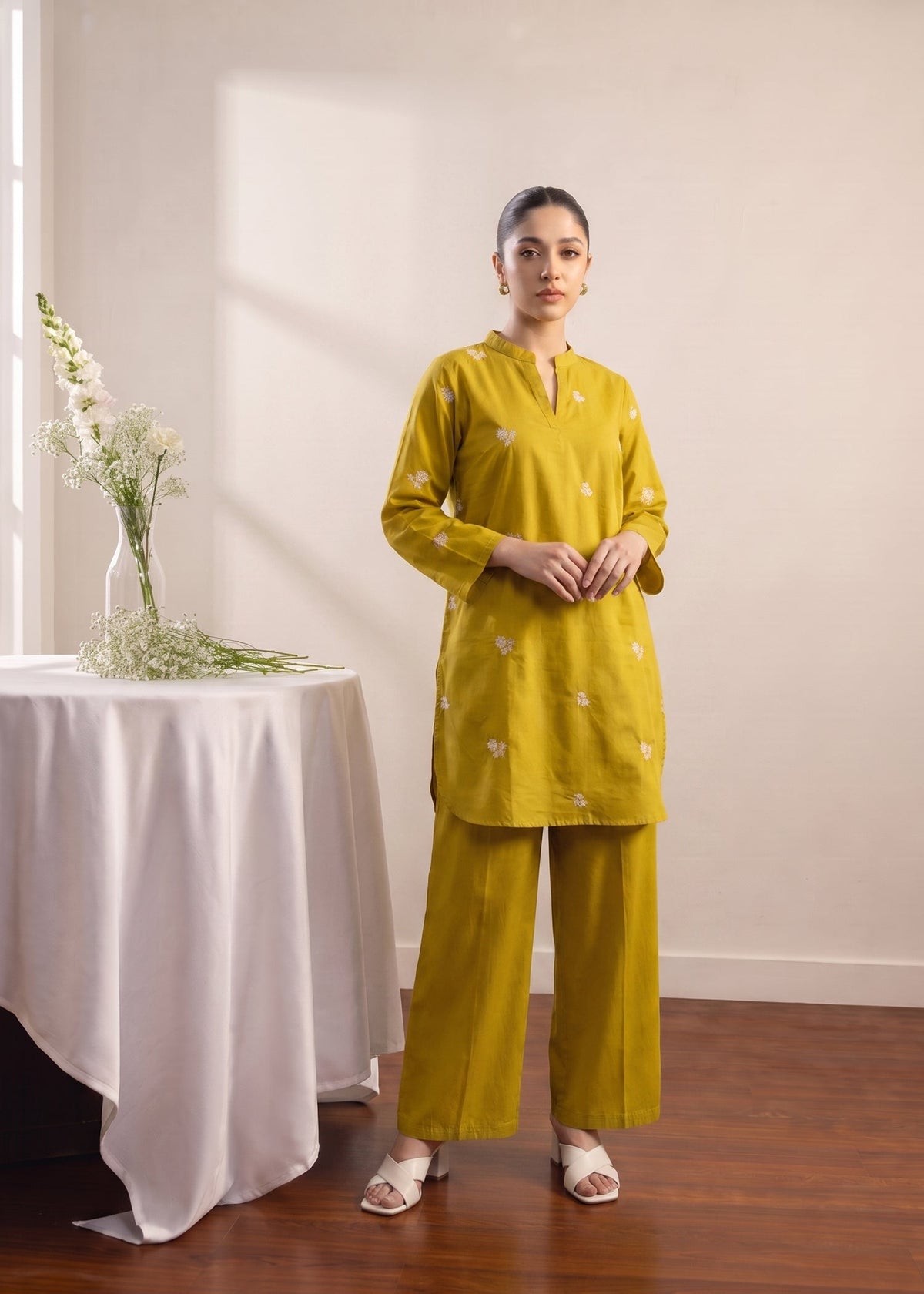 Mustard Lawn Embroidered Kurta Set Online in KSA Riyadh Saudi Arabia Oman Bahrain Qatar