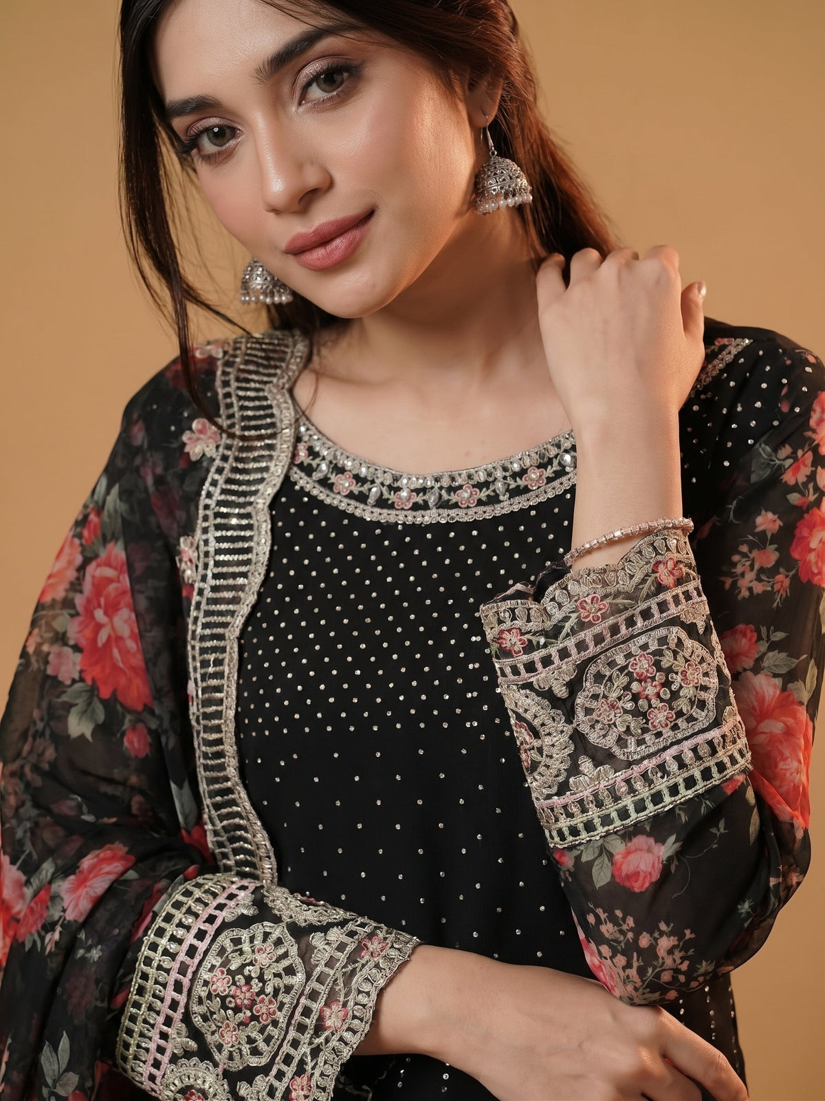 Black Chiffon Embellished Salwar Kameez Online in KSA Riyadh Saudi Arabia Oman Bahrain Qatar