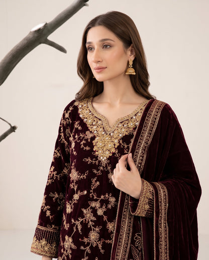 Embellished Maroon Velvet Salwar Kameez Online in KSA Riyadh Saudi Arabia Oman Bahrain Qatar