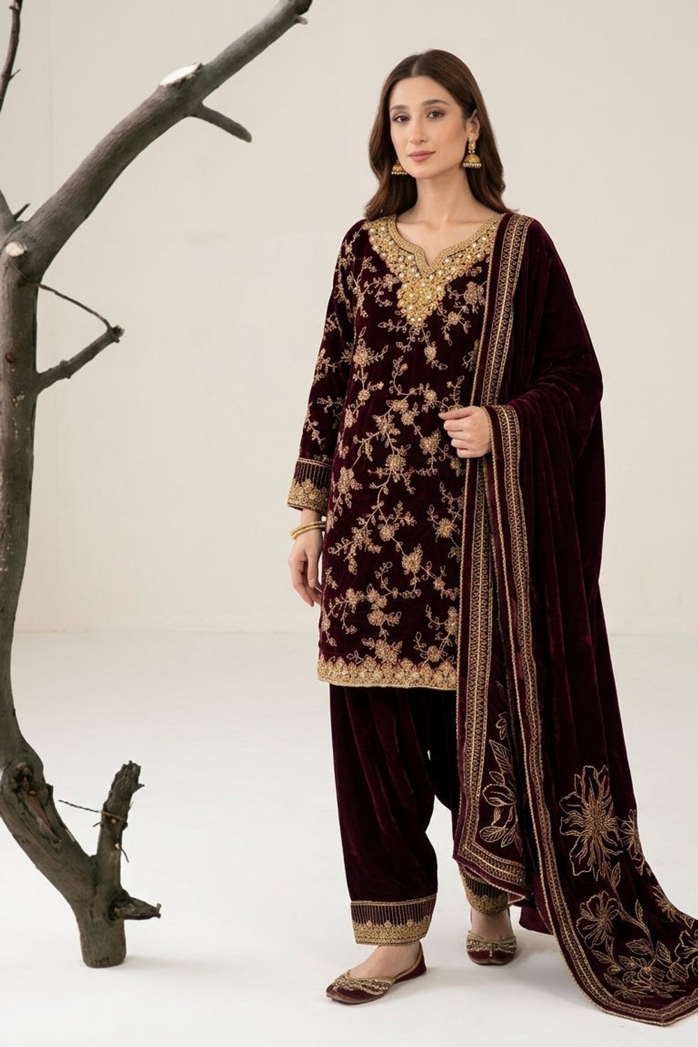 Maroon Embellished Velvet Pakistani Suit Online in Dubai UAE Abudhabi Ajman Sharjah