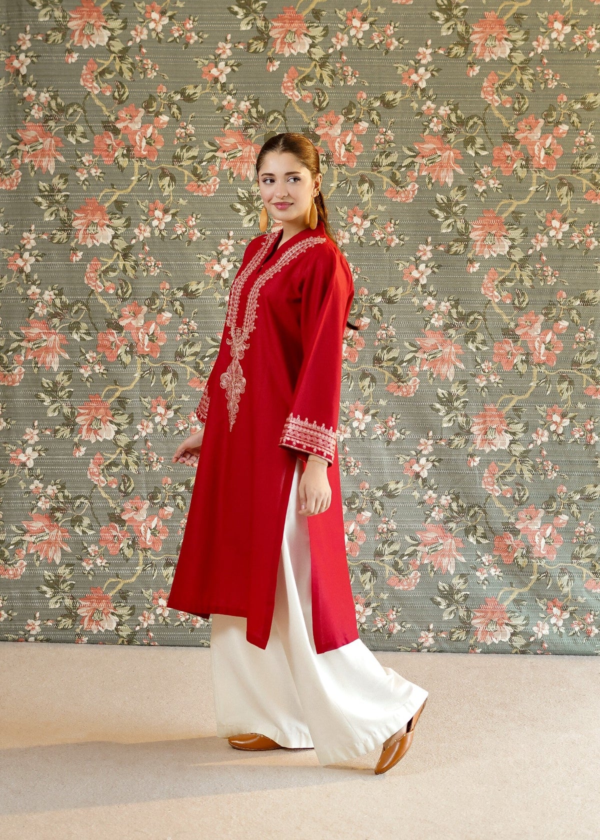 Red Embroidered Lawn Kurta Online in Dubai UAE Abudhabi Ajman Sharjah