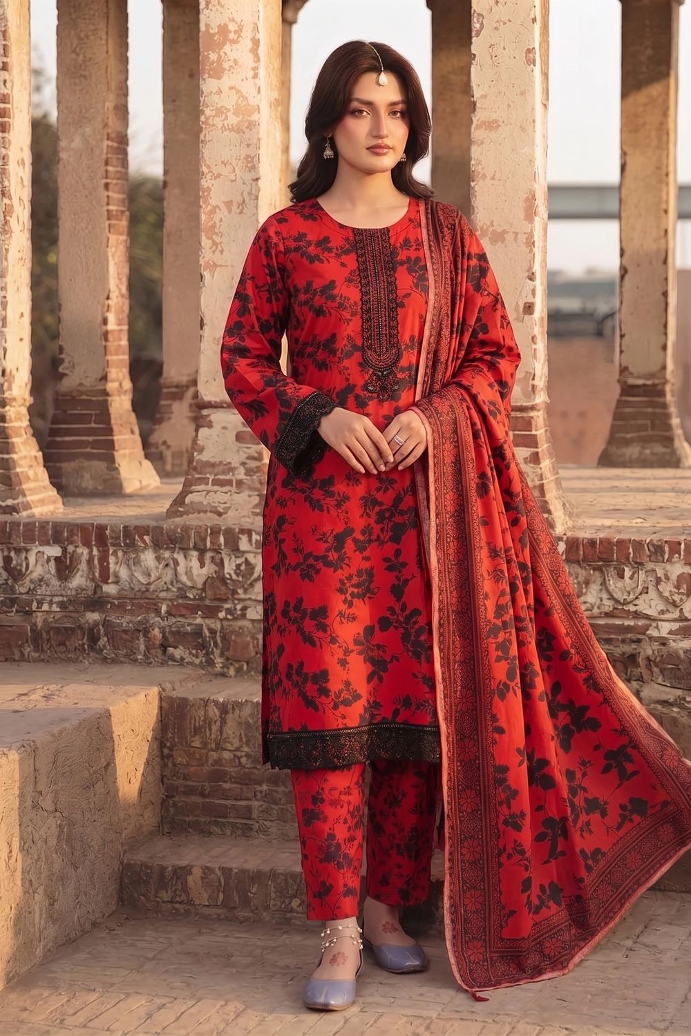 Red Embroidered Silk Parachute Kurta Set Online in Dubai UAE Abudhabi Ajman Sharjah