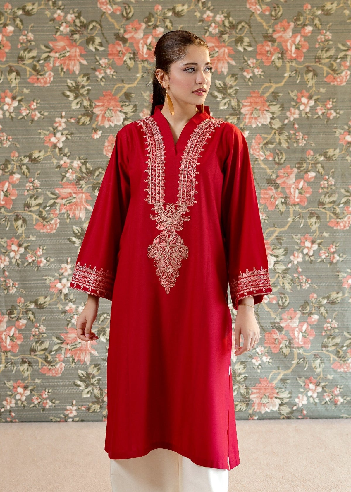 Red Lawn Embroidered Daily Wear Kurta Online in Dubai DXB UAE Abudhabi Meena Bazaar