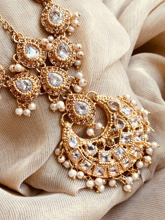 Regal Matha Patti Headpiece for Wedding Online in KSA Riyadh Saudi Arabia Oman Bahrain Qatar