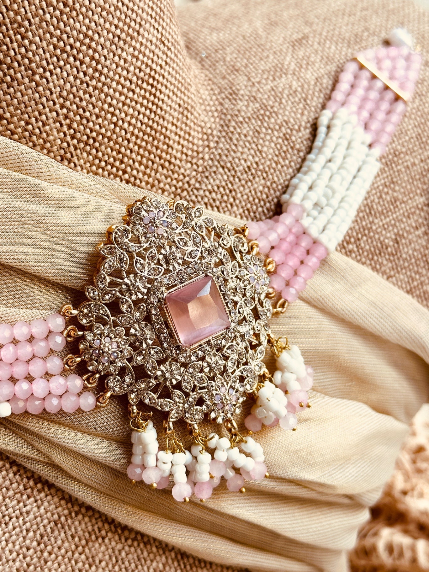 Romantic Pink Metal Choker Necklace Set Online in KSA Riyadh Saudi Arabia Oman Bahrain Qatar