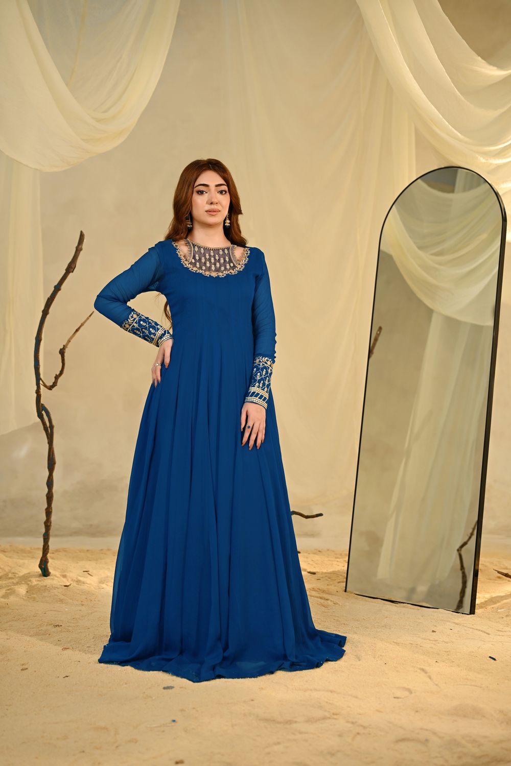 Royal Blue Embroidered Chiffon Partywear Suit Online in Dubai UAE Abudhabi Ajman Sharjah
