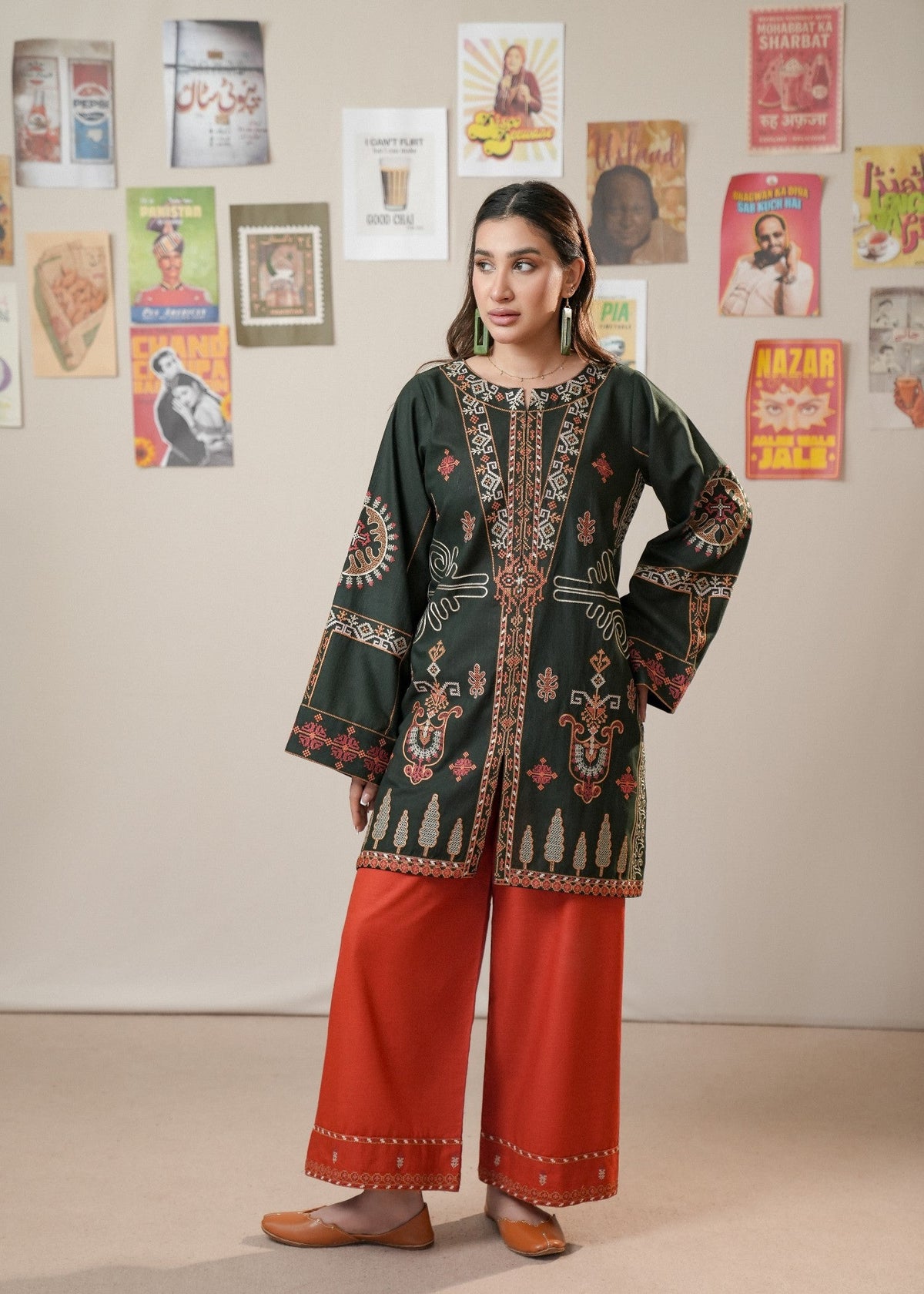 Rust Red Dark Green Khaddar Straight Kurta Pakistani Clothes Online in Dubai UAE Abudhabi Ajman Sharjah