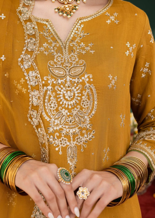 Saffron Lawn Cotton Embroidered Pakistani Suit Online in KSA Riyadh Saudi Arabia Oman Bahrain Qatar