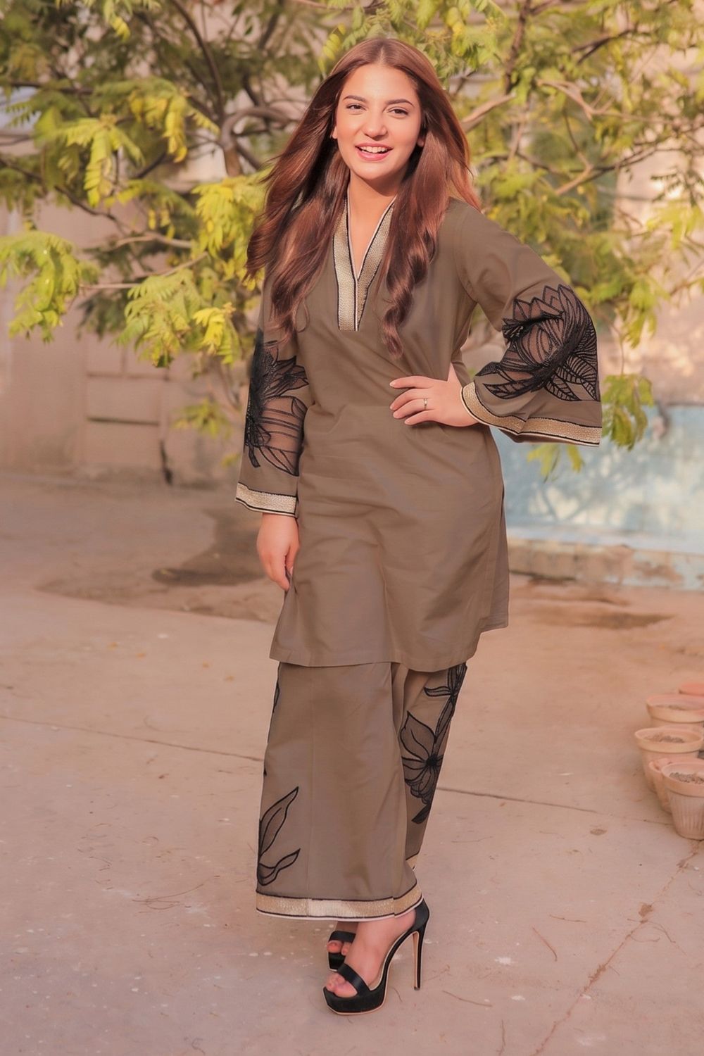 Sage Green Embroidered Dhanak Pakistani Suit Online in Dubai UAE Abudhabi Ajman Sharjah