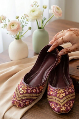 Sangria Silk Embroidered Khussa Online in Dubai UAE Abudhabi Ajman Sharjah