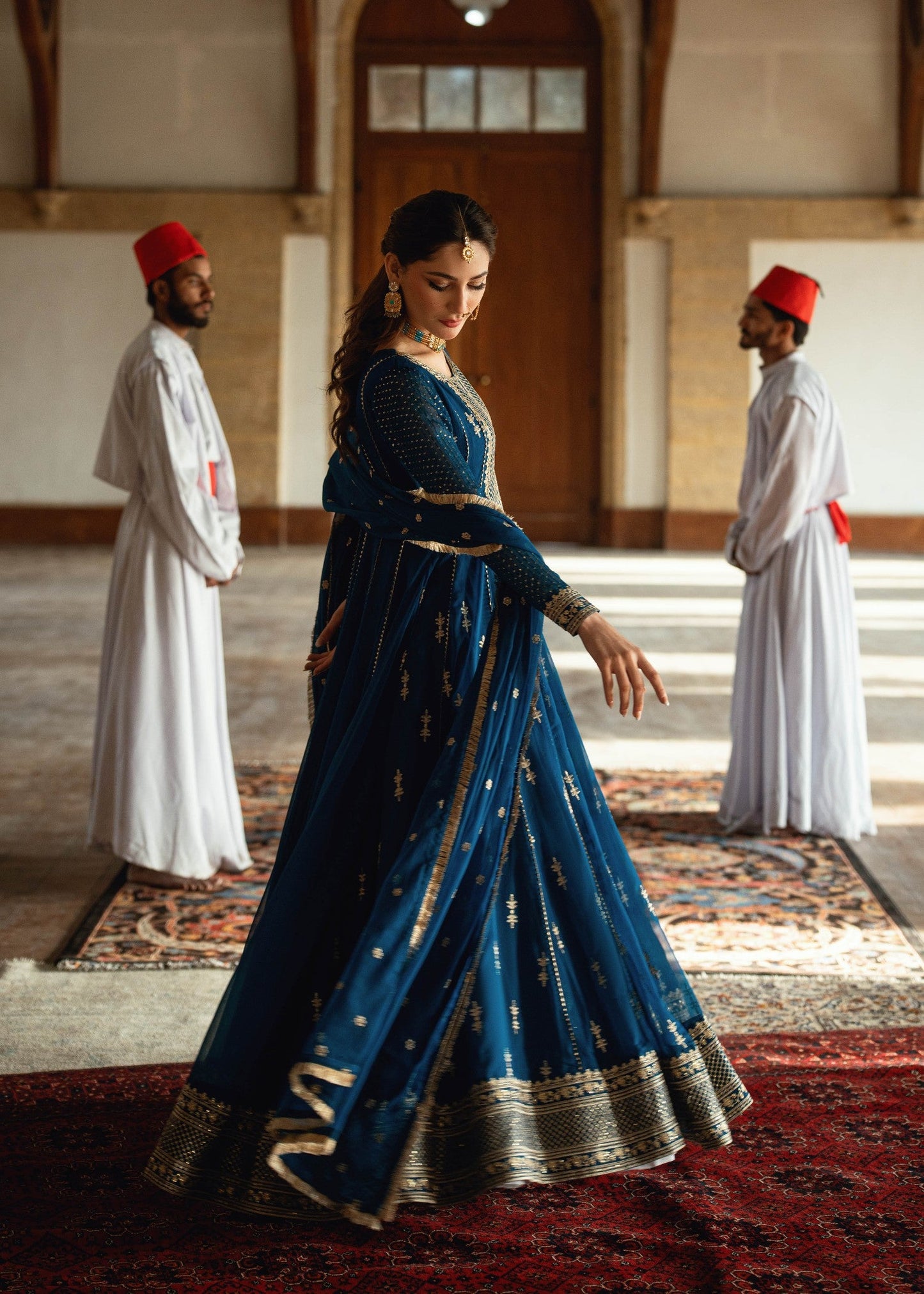 Sapphire Embroidered Chiffon Kurta Set Online in Sri Lanka India Australia
