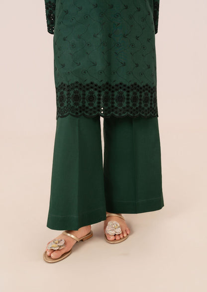 Schiffli Embroidered Bottle Green Cambric Kurta Pajama Online in KSA Riyadh Saudi Arabia Oman Bahrain Qatar