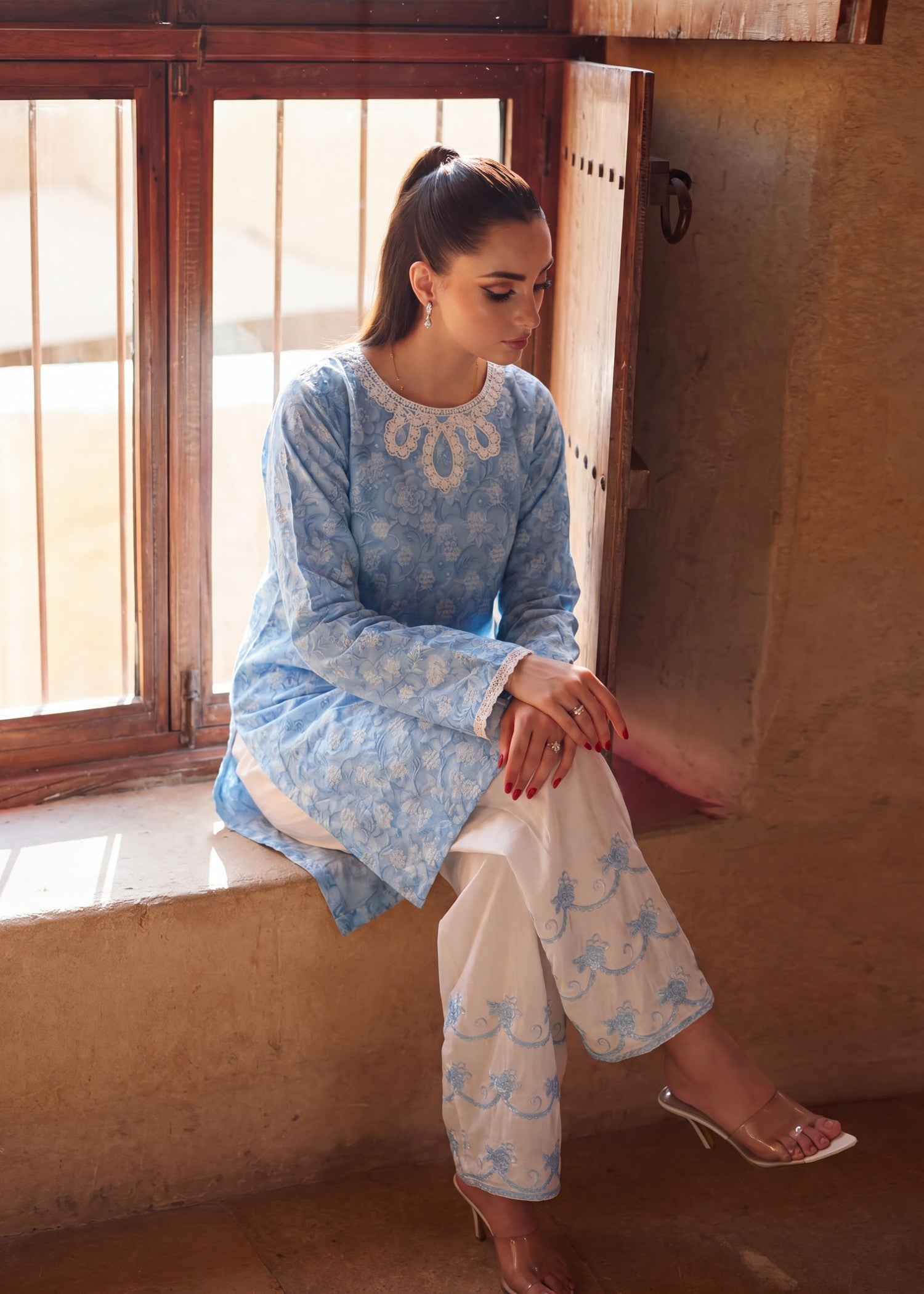 Self Jacquard Embroidered Kurta for Women Online in KSA Riyadh Saudi Arabia Oman Bahrain Qatar