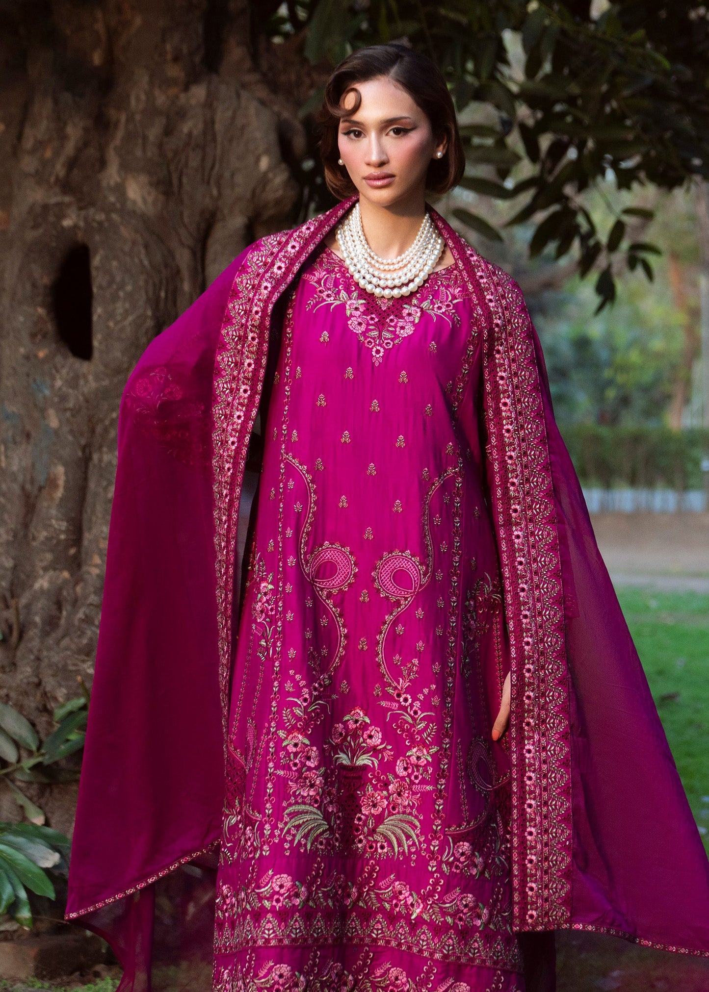 Shocking Pink Lawn 3 Piece Dress Material Online in Dubai UAE Abudhabi Ajman Sharjah