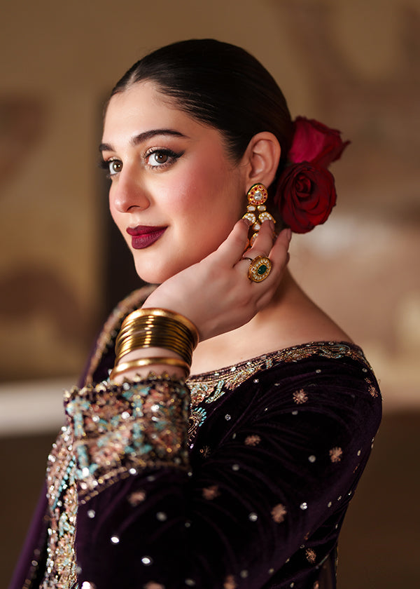 Shop Hand-Embroidered Velvet Wedding Guest Wear Online in Dubai DXB UAE Abudhabi Meena Bazaar