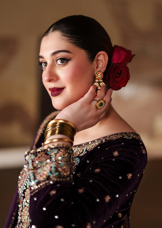 Shop Hand-Embroidered Velvet Wedding Guest Wear Online in Dubai DXB UAE Abudhabi Meena Bazaar