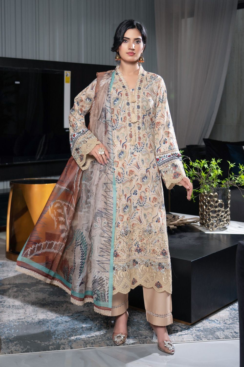 Skin Patchwork Lawn Pakistani Designer Suit Online in Dubai UAE Abudhabi Ajman Sharjah