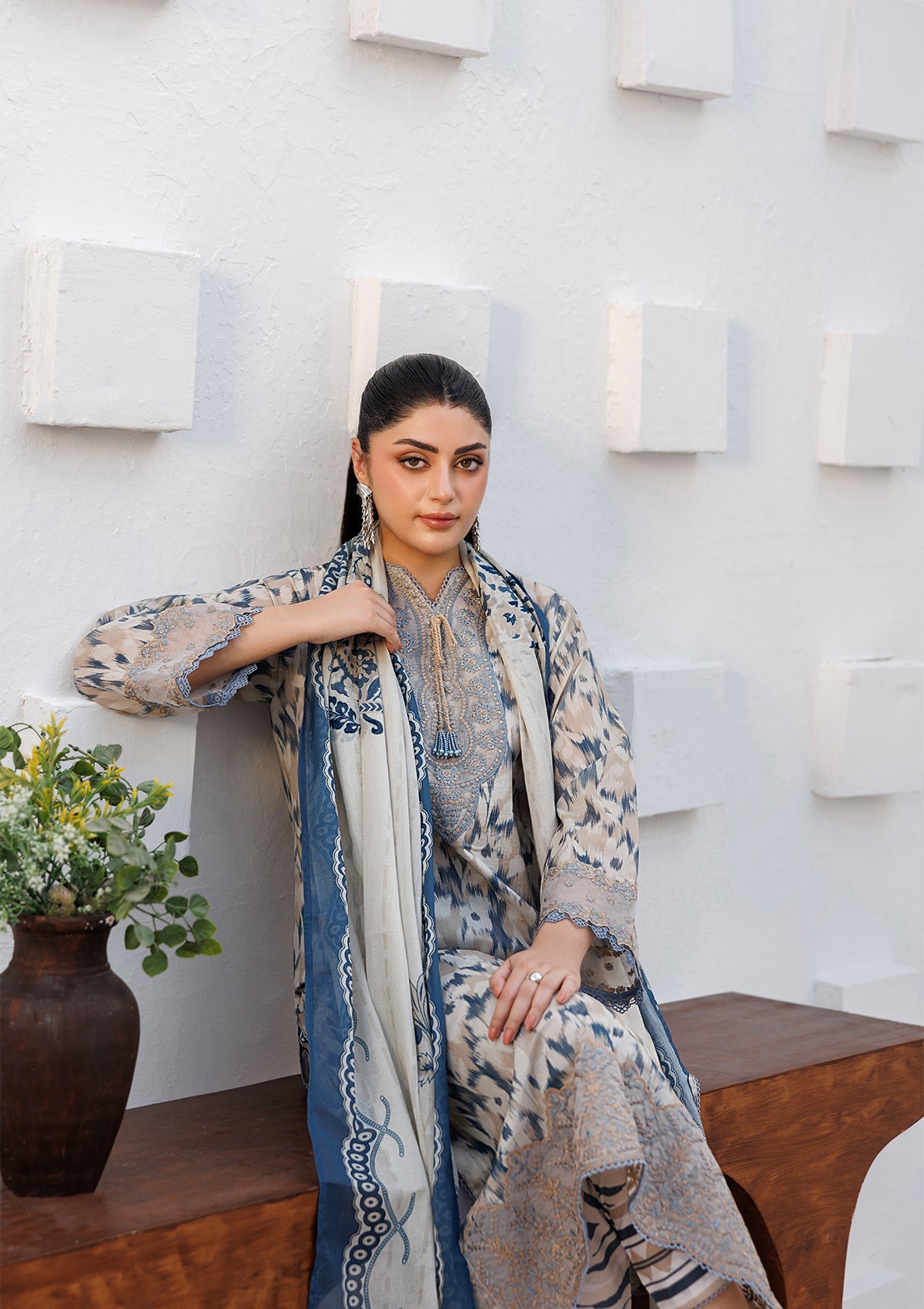 Sky Blue Embroidered Lawn Ladies Suit Online in KSA Riyadh Saudi Arabia Oman Bahrain Qatar