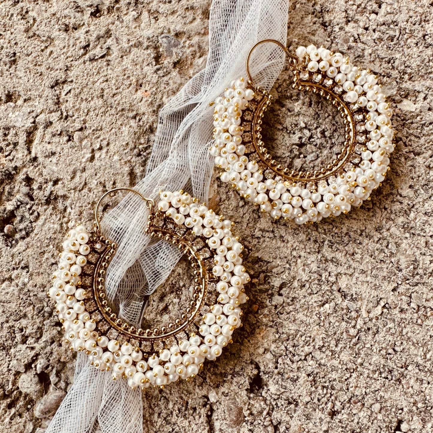 Stone Work Pearl Earrings and Necklace Online in KSA Riyadh Saudi Arabia Oman Bahrain Qatar