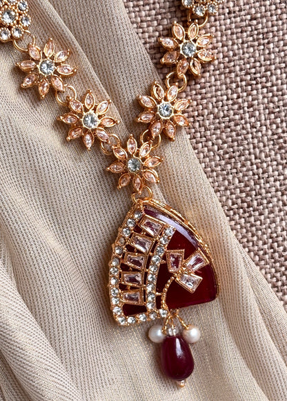 Stone Work Vareesha Jewellery Set Online in KSA Riyadh Saudi Arabia Oman Bahrain Qatar