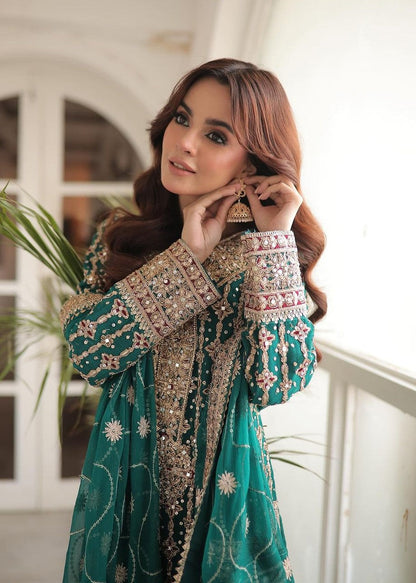 Straight Cut Kurta Embroidered Chiffon Suit Online in KSA Riyadh Saudi Arabia Oman Bahrain Qatar