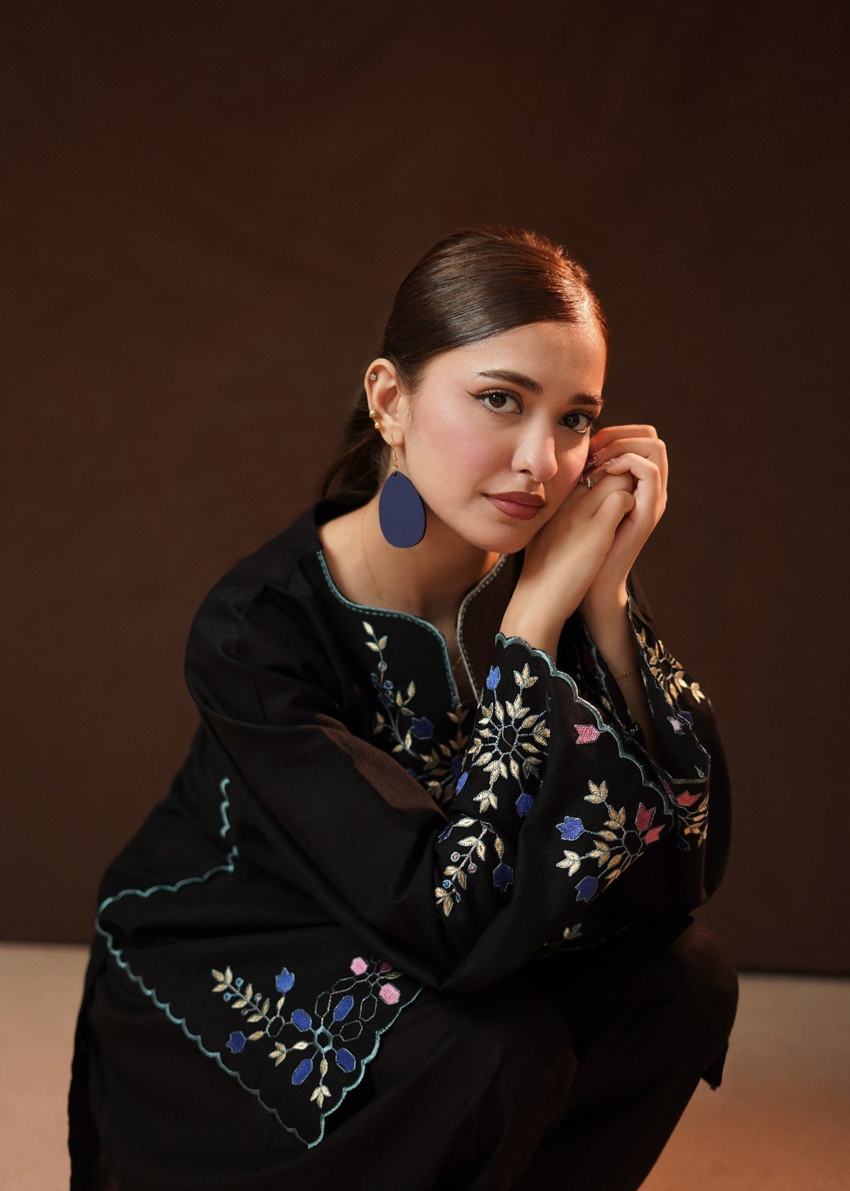 Straight Kurta Black Slub Khaddar Online in Dubai UAE Abudhabi Ajman Sharjah